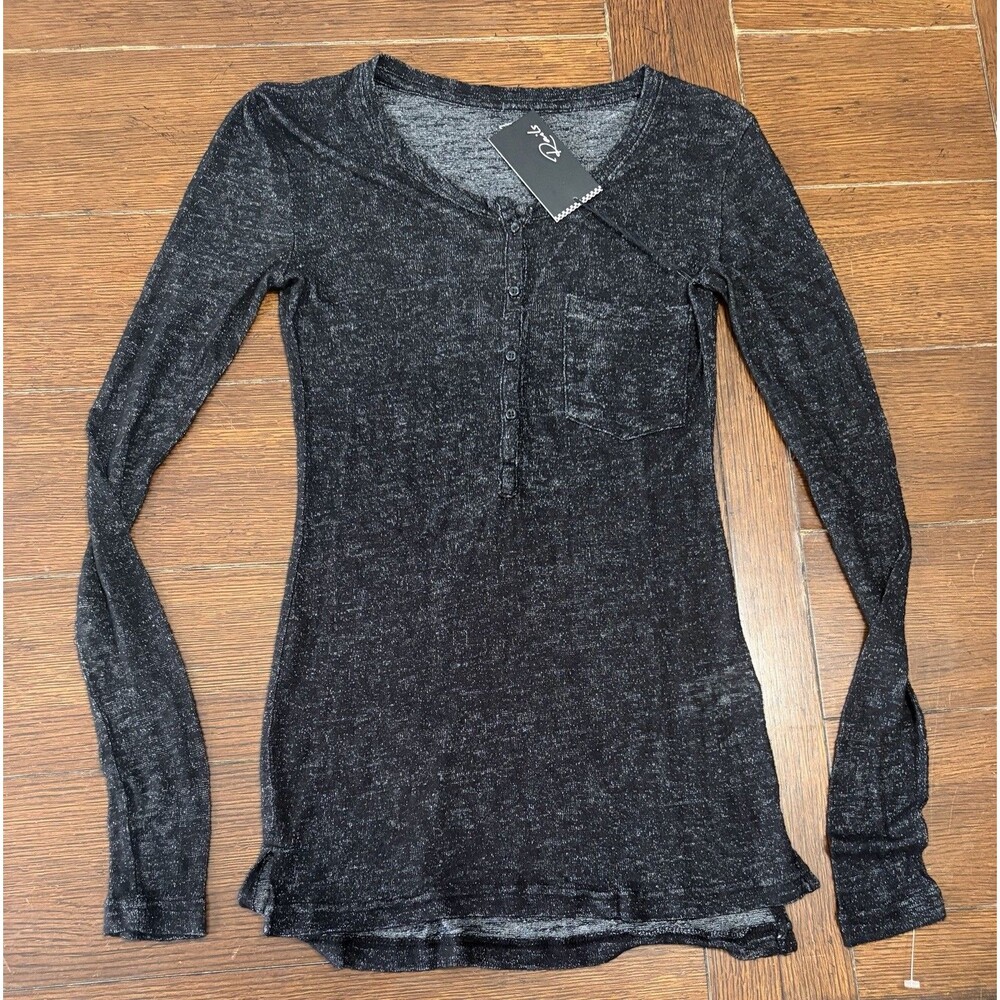 Rails Navy Black Long Sleeve Henley Shirt with Pocket Made in USA Size M NWT